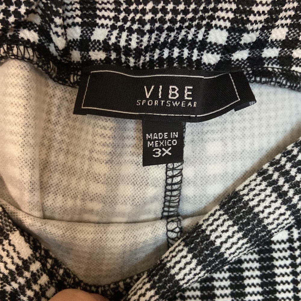 NWOT wide leg crop pants - Picture 6 of 6